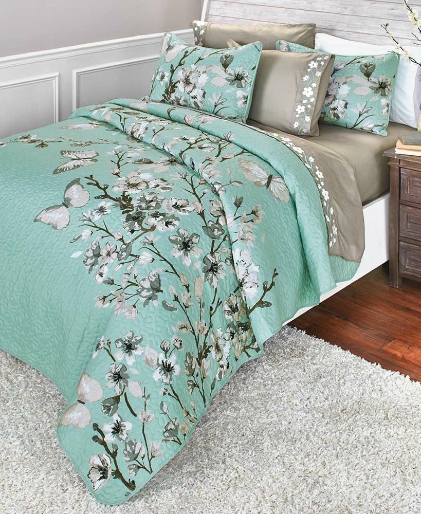 Cherry Blossom Bedding Set