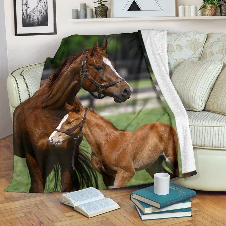 Chestnut Mother And Baby Horse Sherpa Fleece Blanket