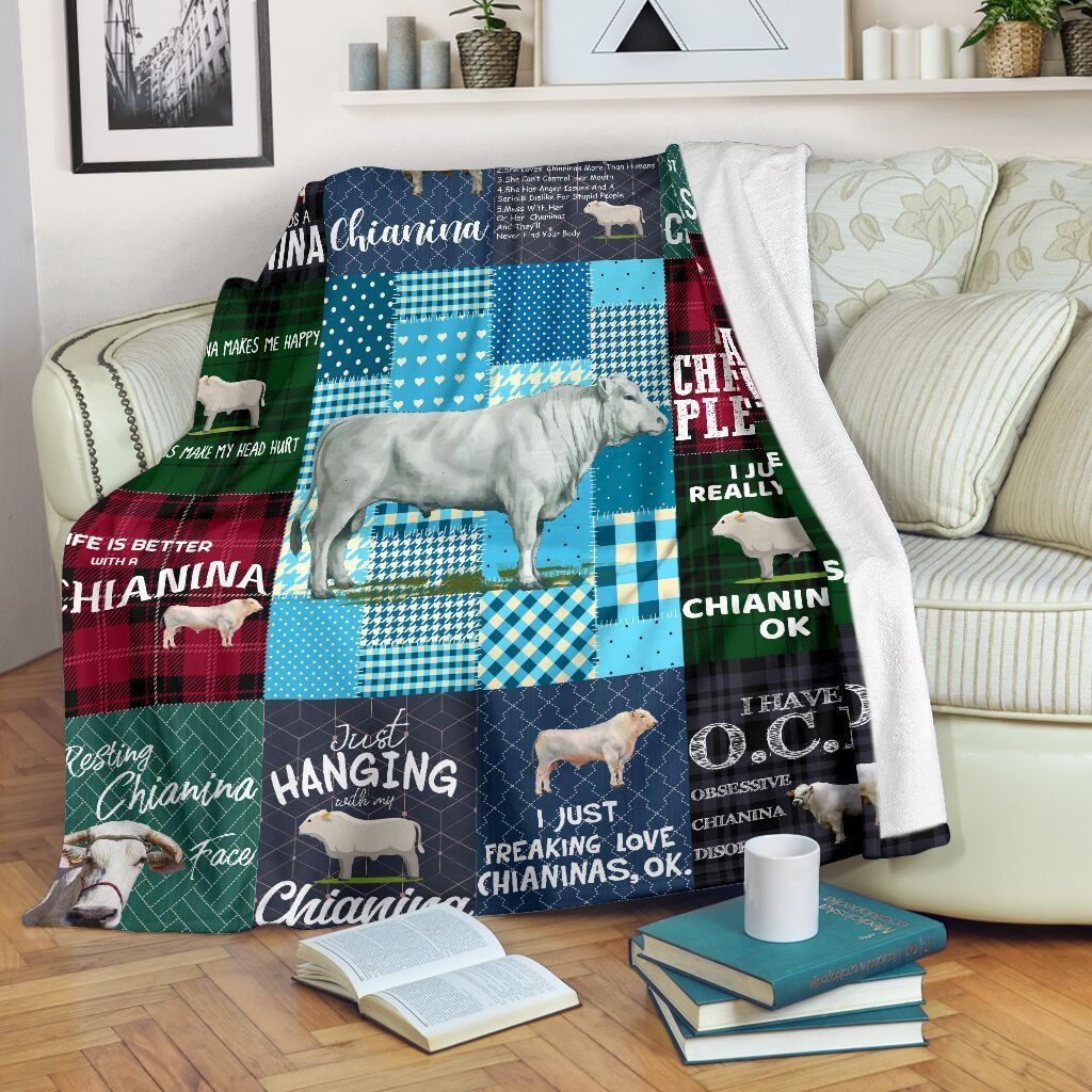 Chianina Cow Sherpa Fleece Blanket