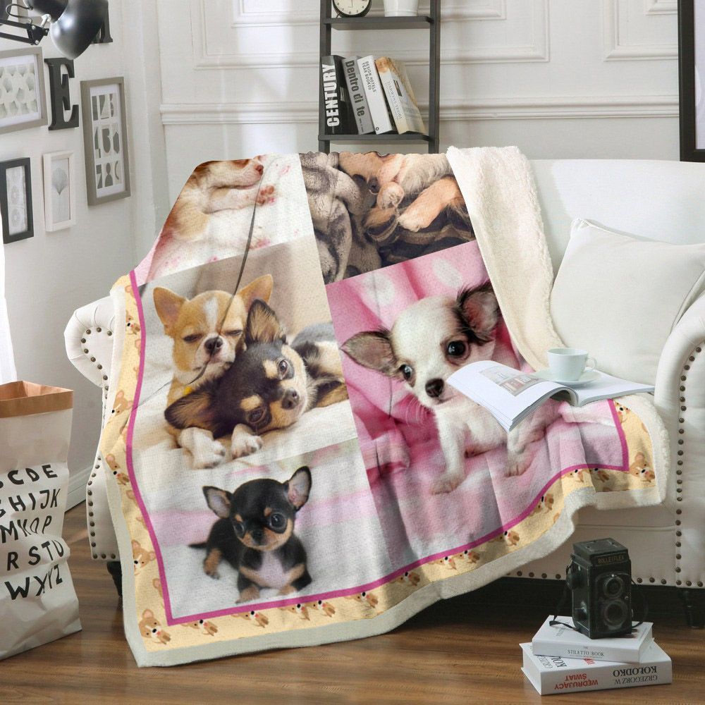 Chihuahua Dog Sherpa Fleece Blanket