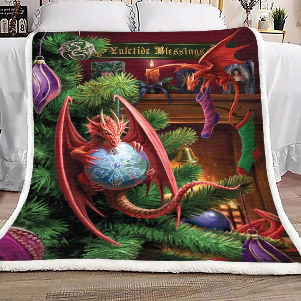Christmas Dragons Sherpa Fleece Blanket