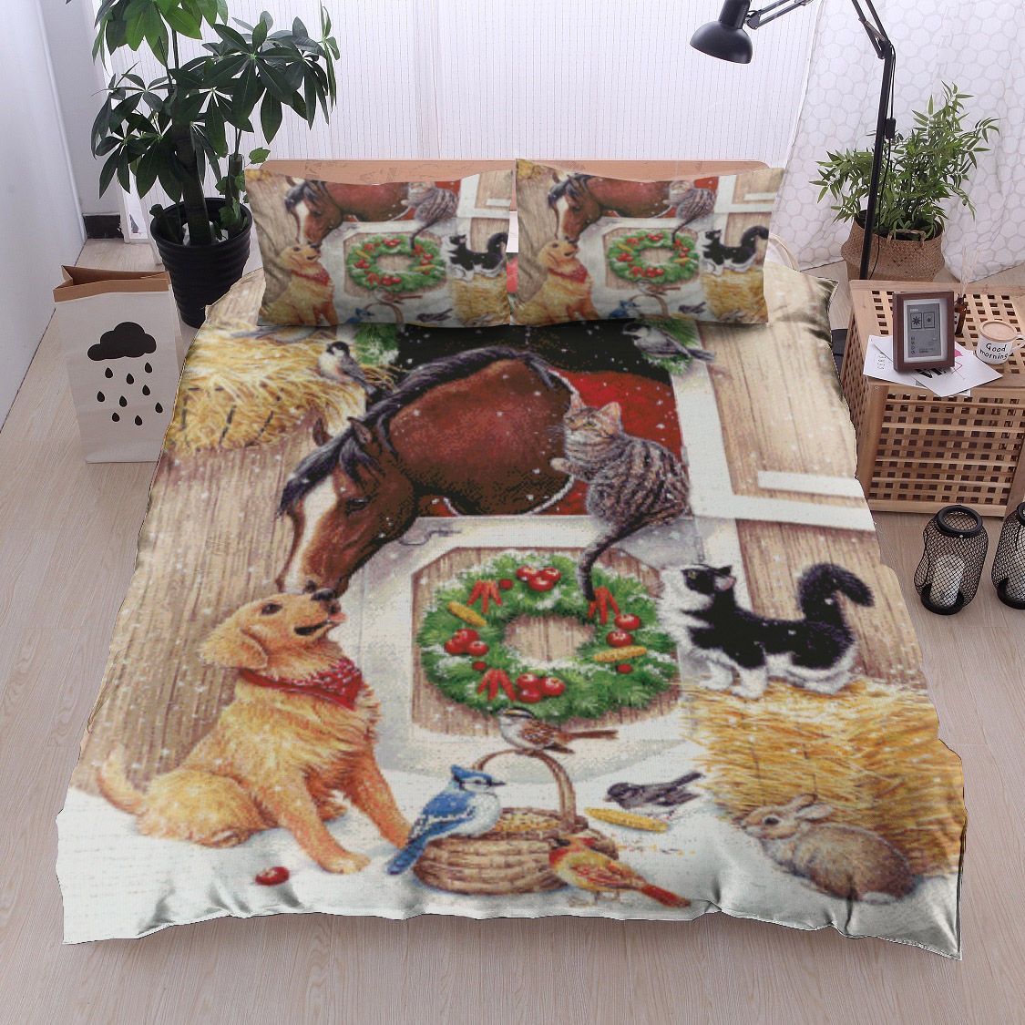 Christmas Horse Rabbit Cat Cardinal Golden Retriever Bedding Set