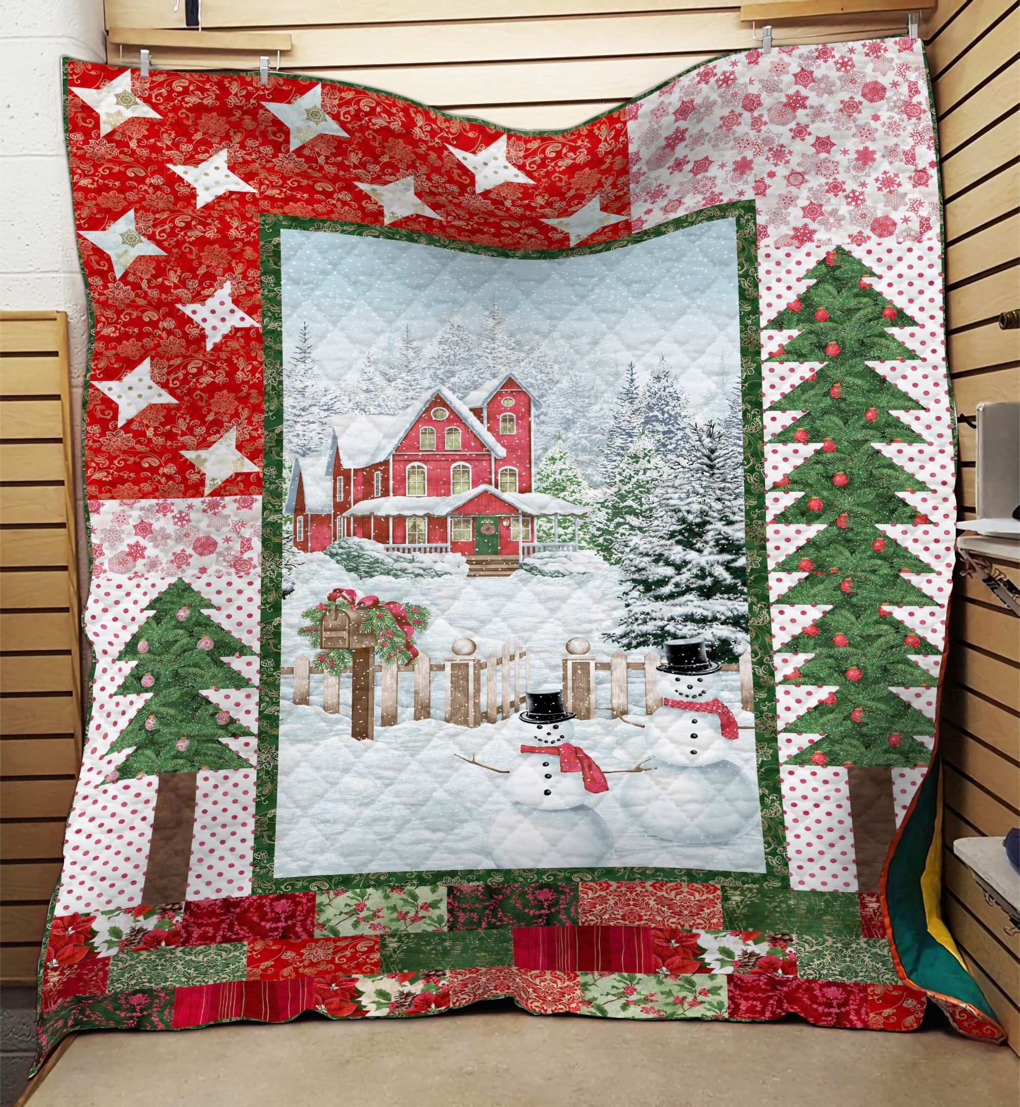 Christmas In Winter Land NI1210041MT Quilt Blanket