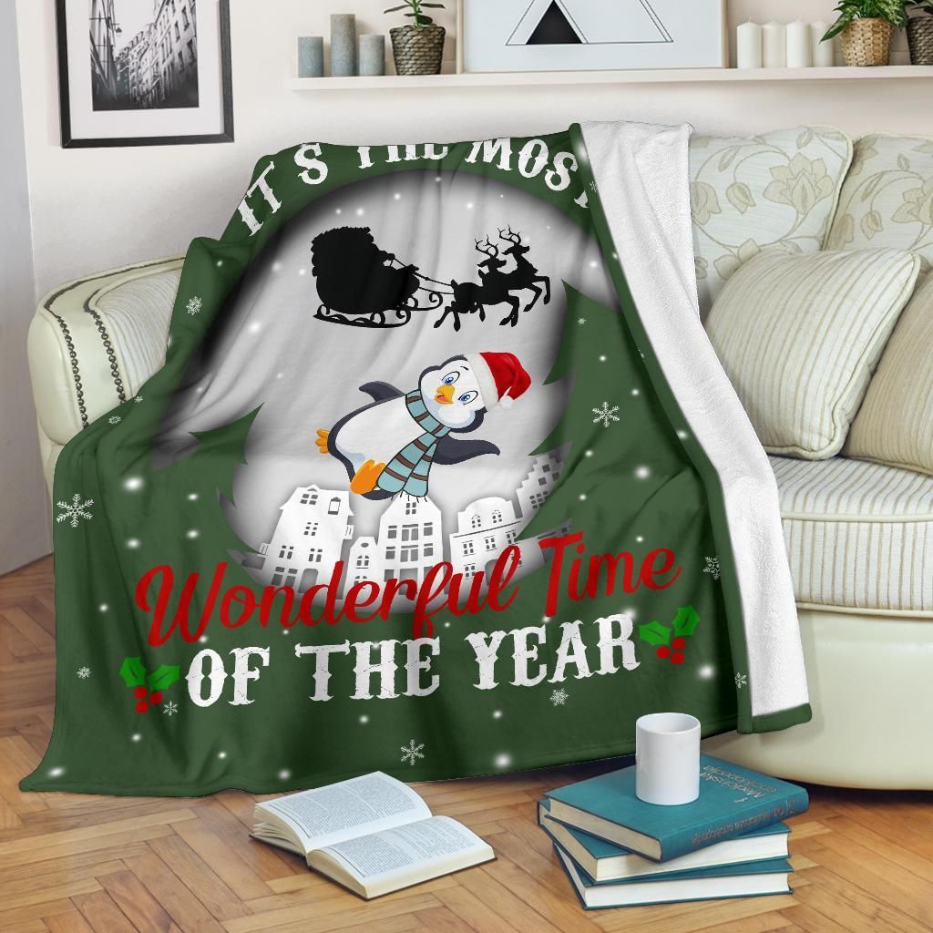 Christmas Penguin Wonderful Time Sherpa Fleece Blanket