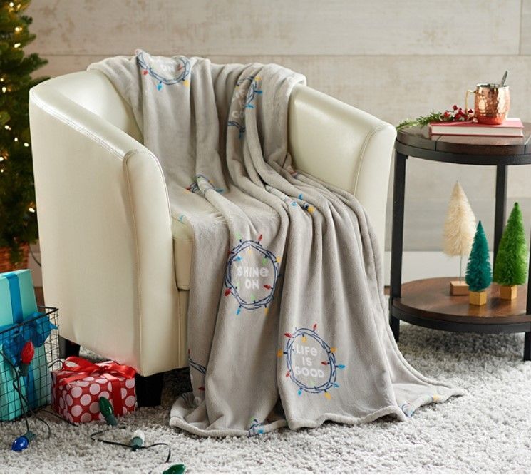 Christmas Shine On Lights Sherpa Fleece Blanket