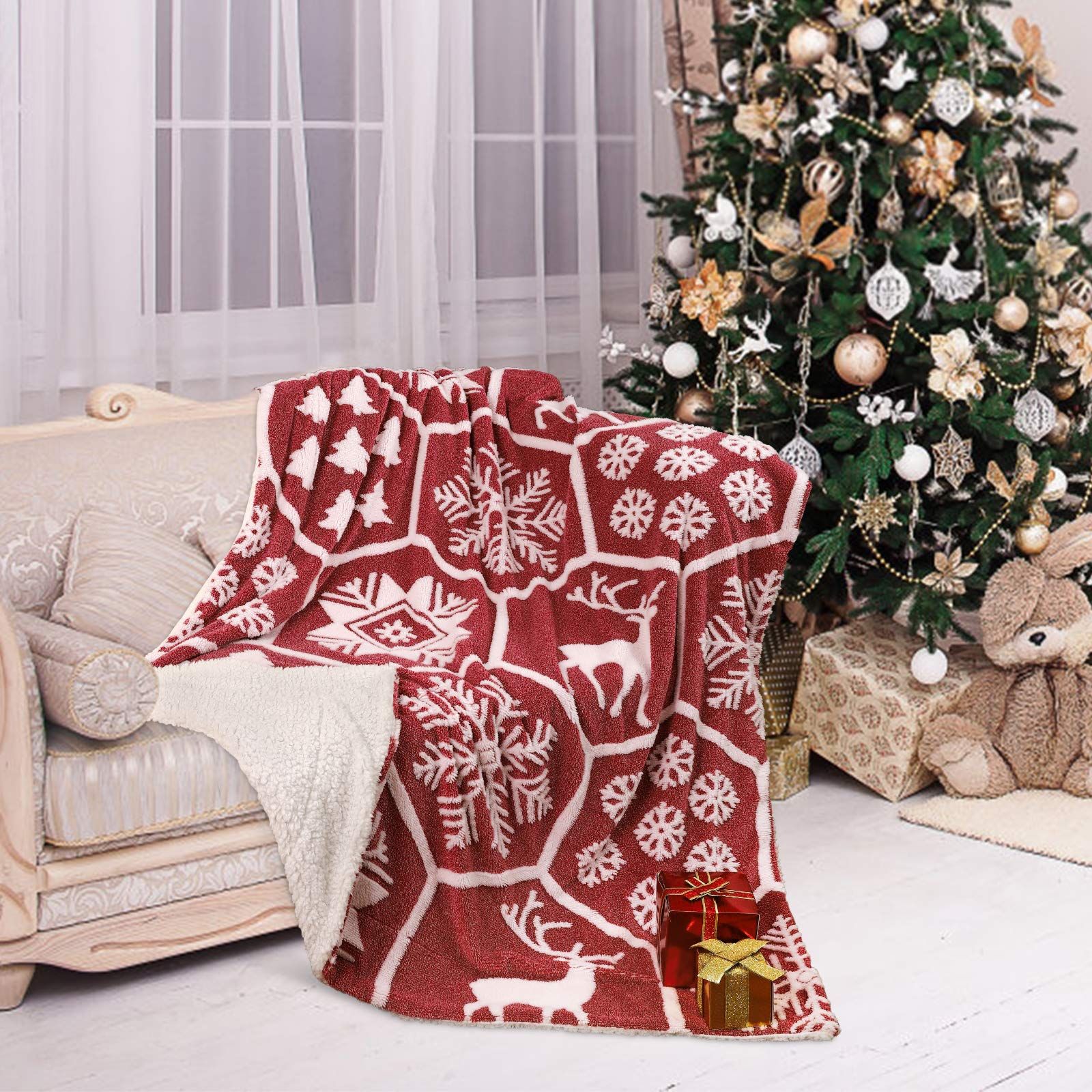 Christmas Snowflakes Fleece Blanket