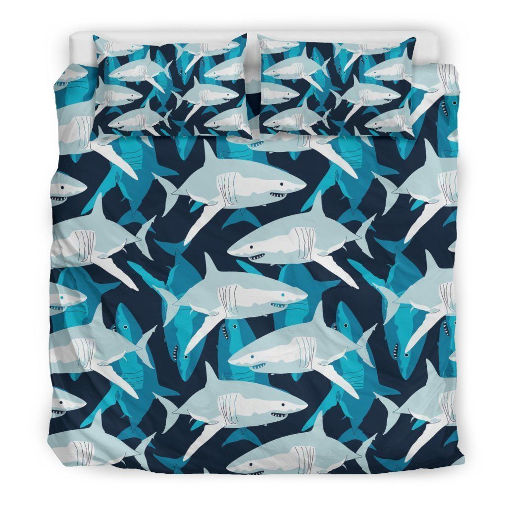 Circling Shark Bedding Set