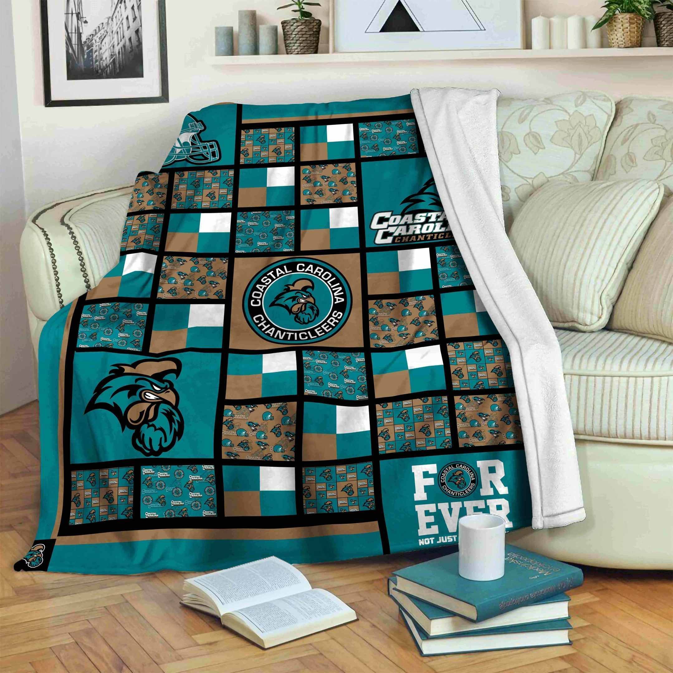Coastal-Carolina-Chanticleers Sherpa Fleece Blanket Sleepy