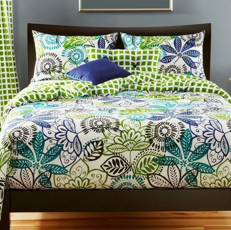 Color Flowers And Leaves Hand Drawing Bedding Set