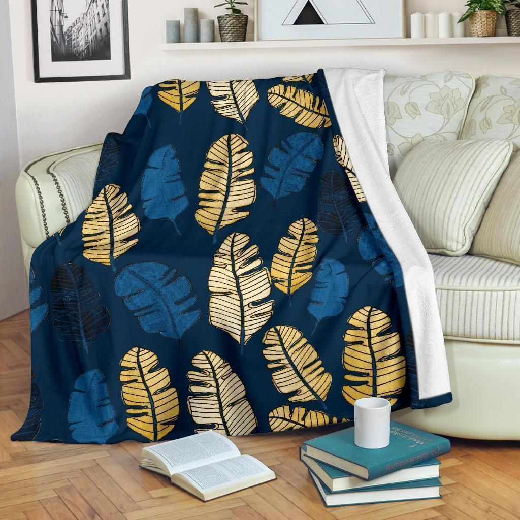 Colorful Banana Leaf Pattern Print Design Fleece Blanket