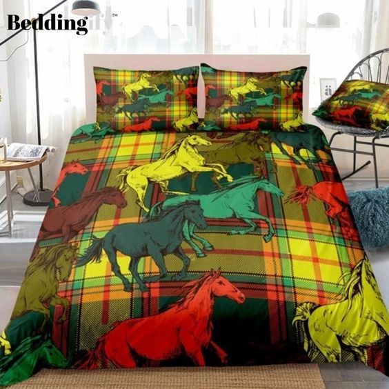 Colorful Flannel Horse Bedding Set