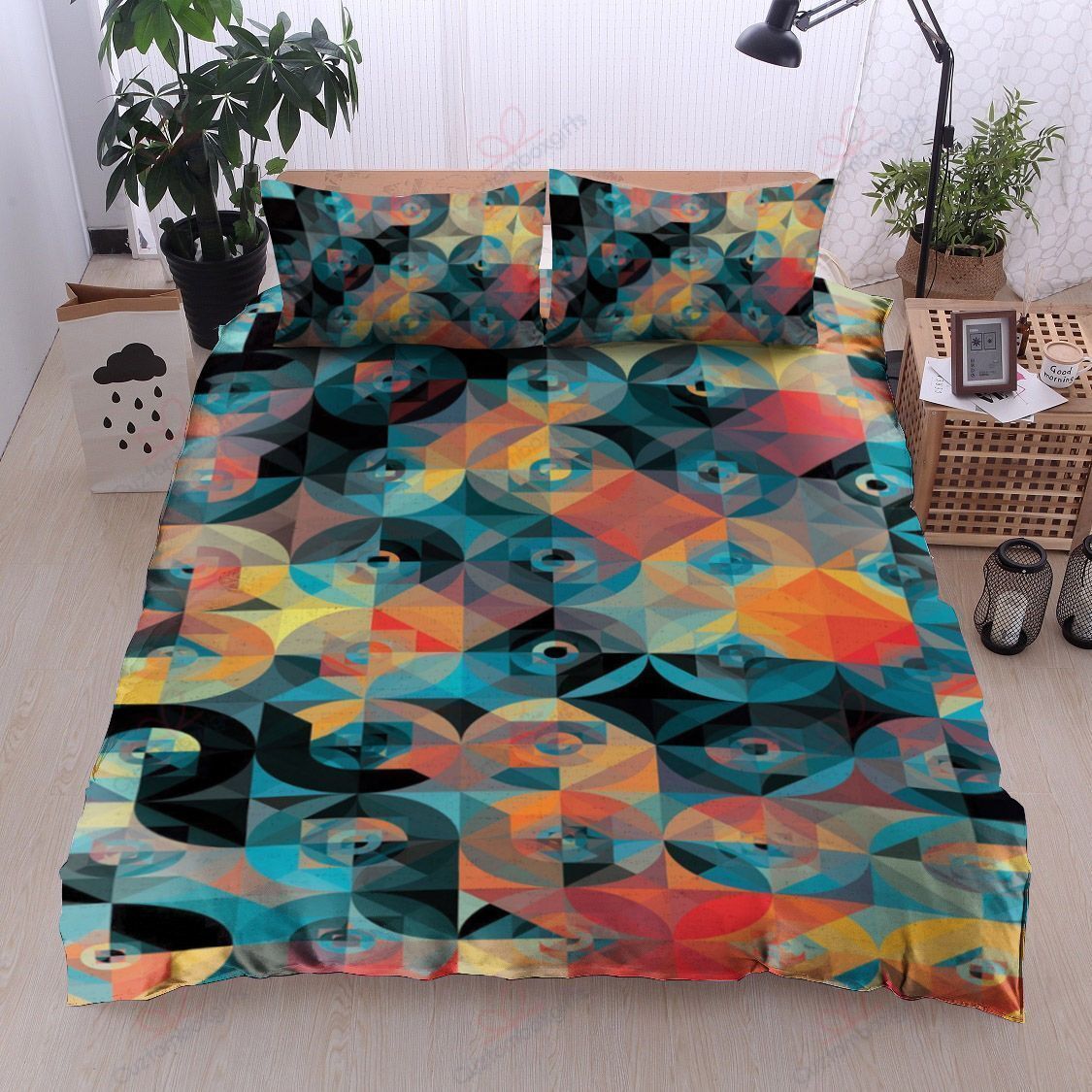 Colorful Geometric Bedding Set