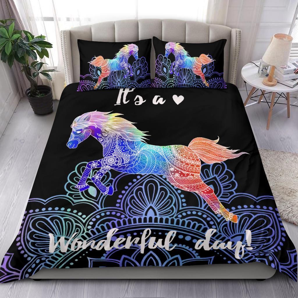 Colorful Textured Jumping Horse Wonderful Day Bedding Set