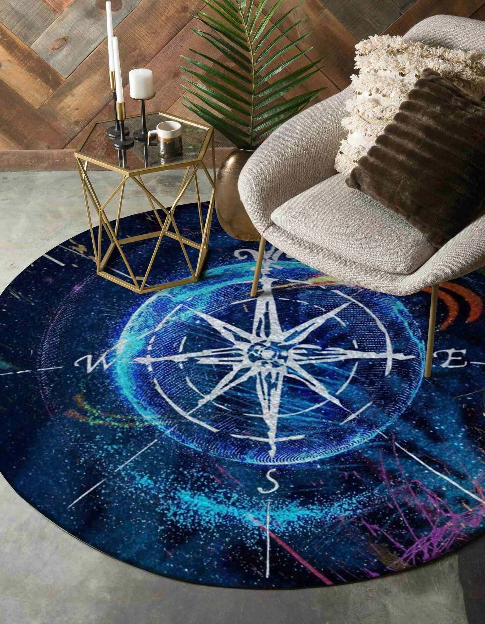Compass Round Carpet