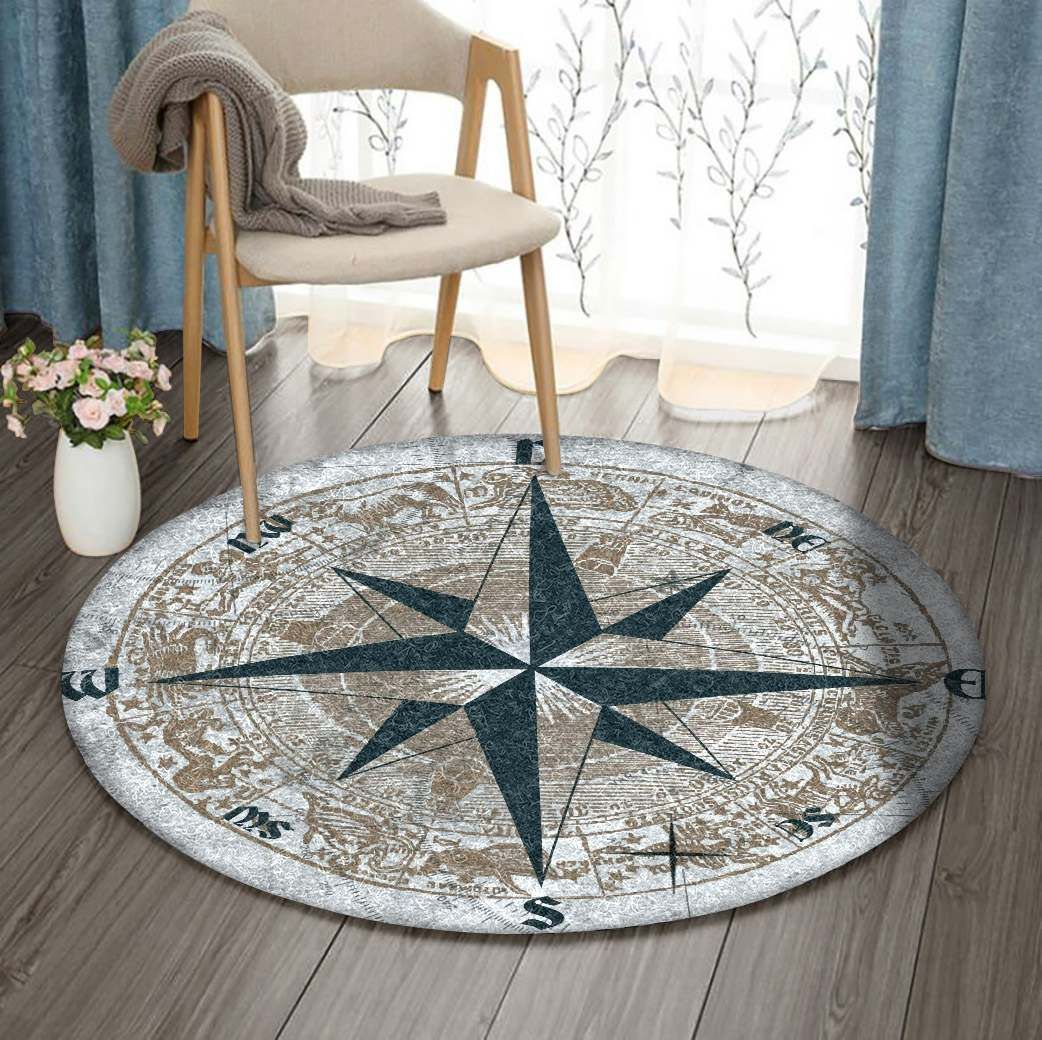 Compass Needle Round Carpet