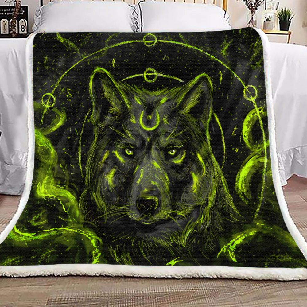 Cool Green Wolf Fleece Blanket