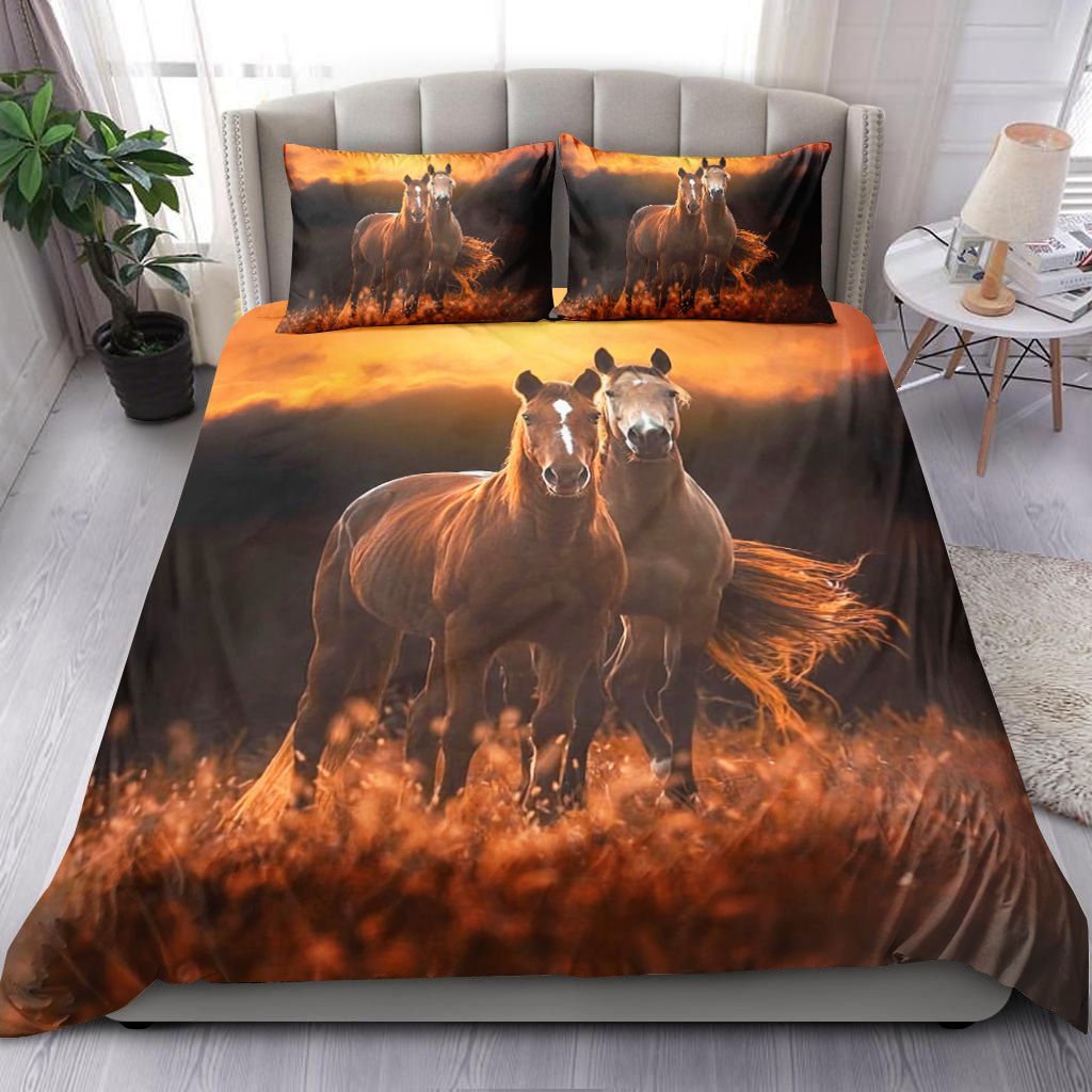 Couple Horse At Sunset Bedding Set