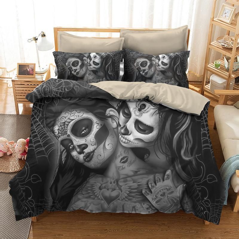 Couple Kissing Sugar Skull Bedding Set