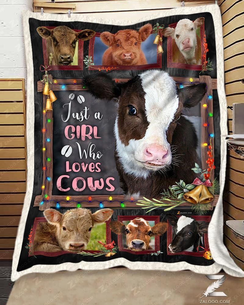 Cow Blanket – Christmas – Just A Girl Who Loves Cows