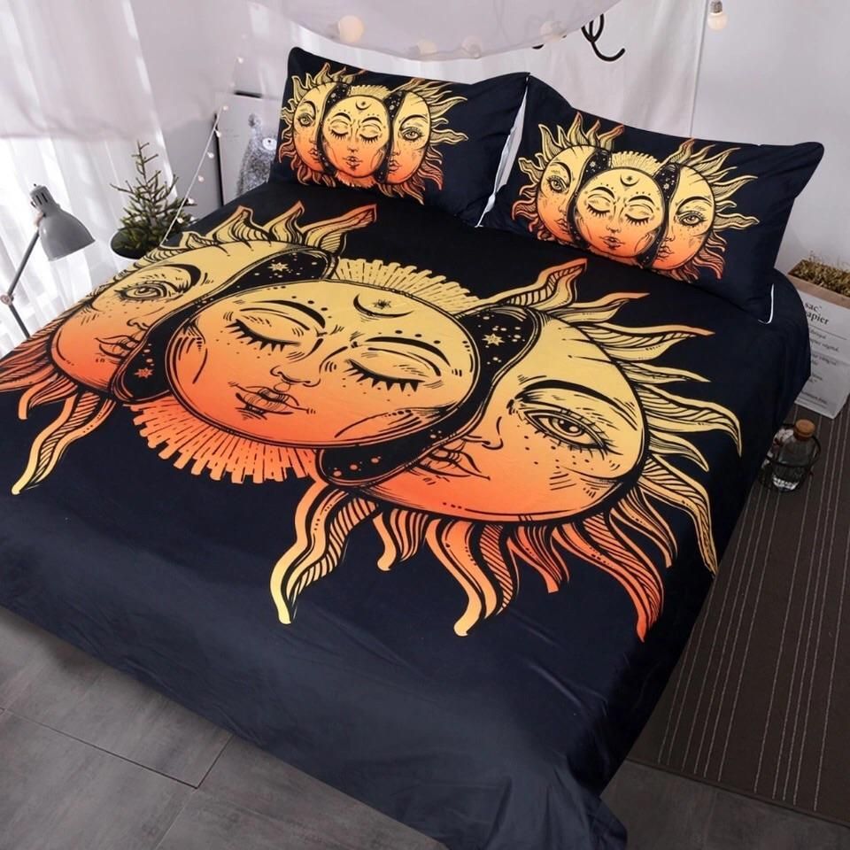 Crescent Moon Bedding Set