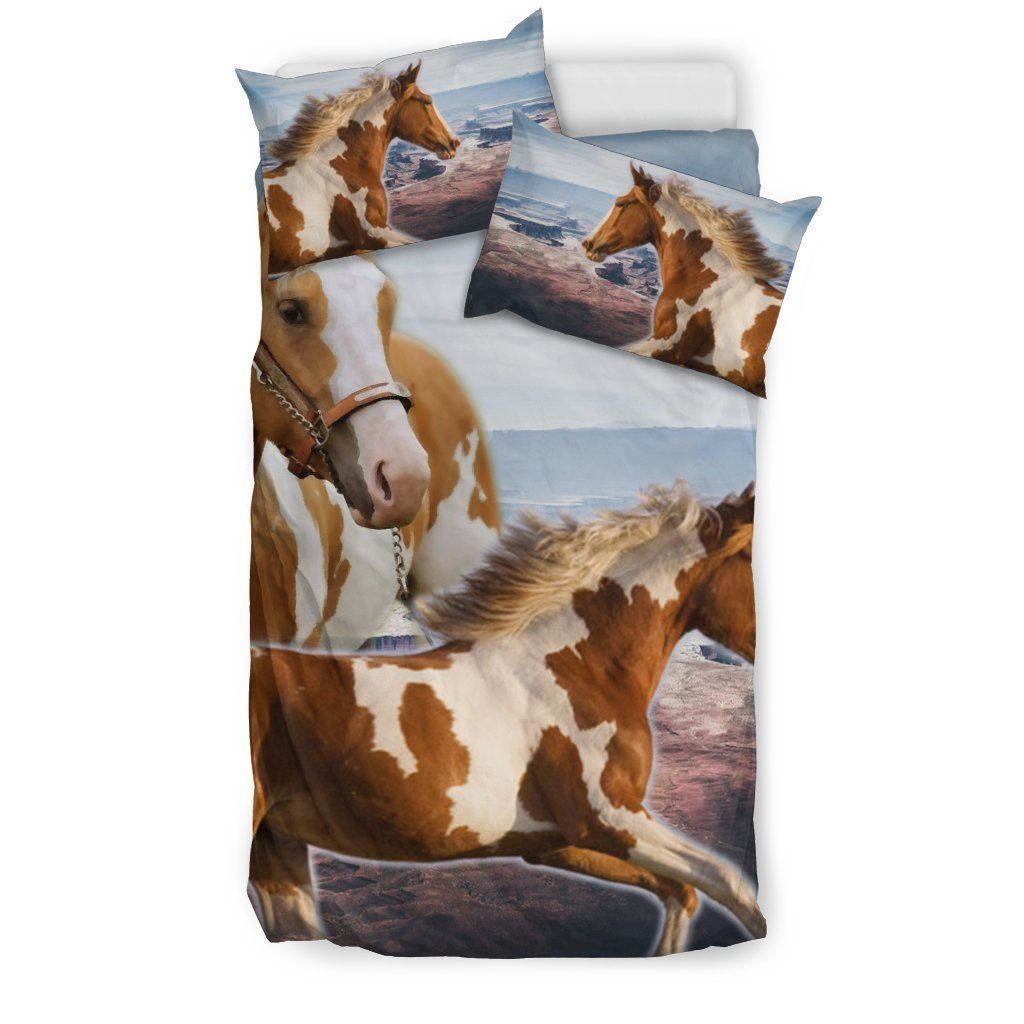 Cute American Paint Horse Bedding Set