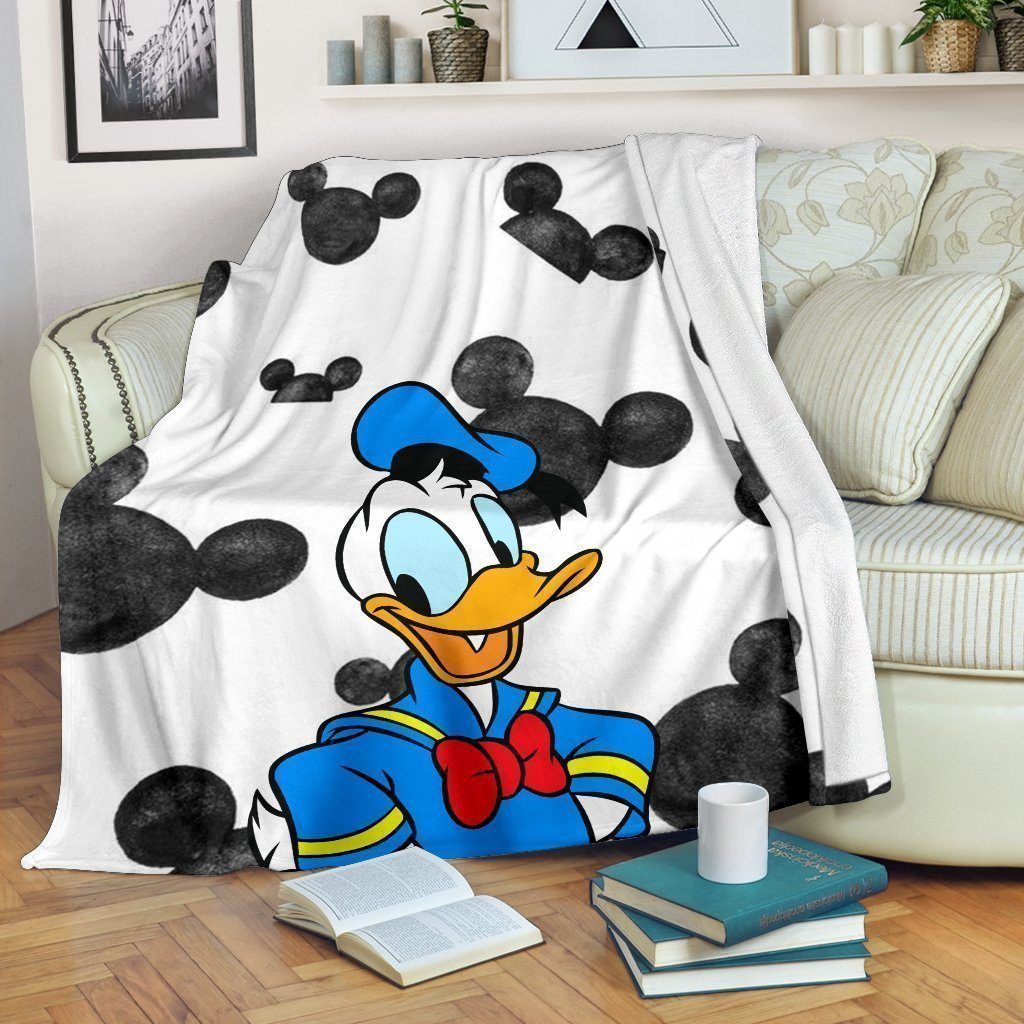 Cute Donald Duck For Bedding Decor Printed Fleece Blanket