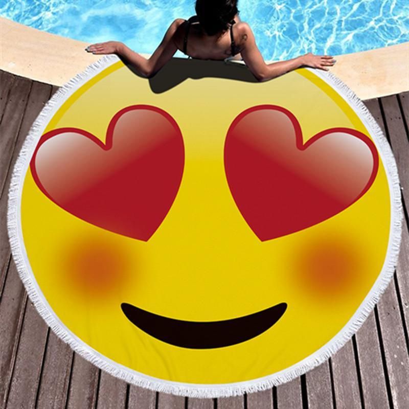 Cute Emoji With Heart Eyes Printed Round Beach Towel