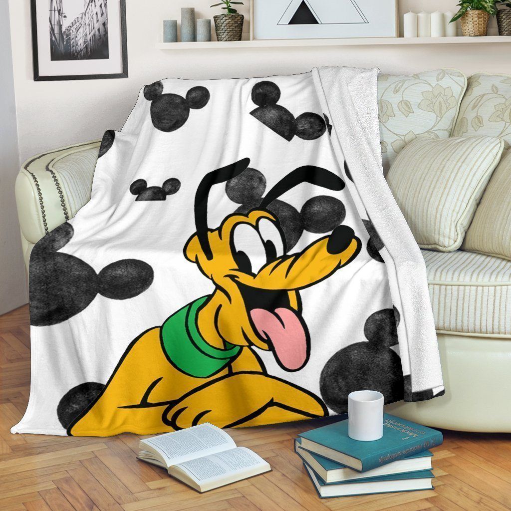 Cute Pluto For Bedding Decor Gift Printed Fleece Blanket