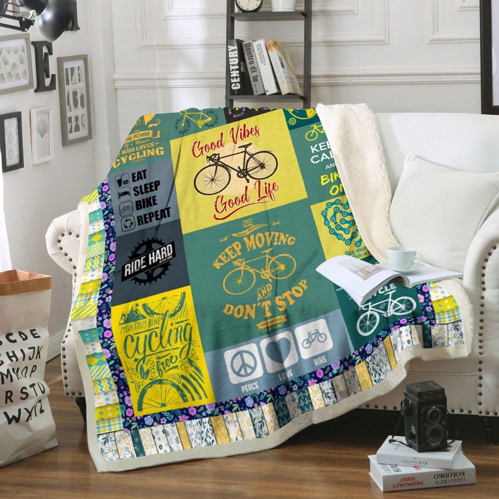 Cycling Sherpa Fleece Blanket