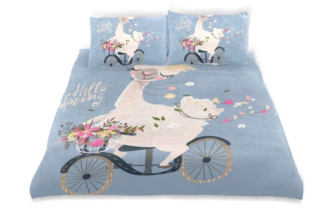 Cycling Llama Bedding Set