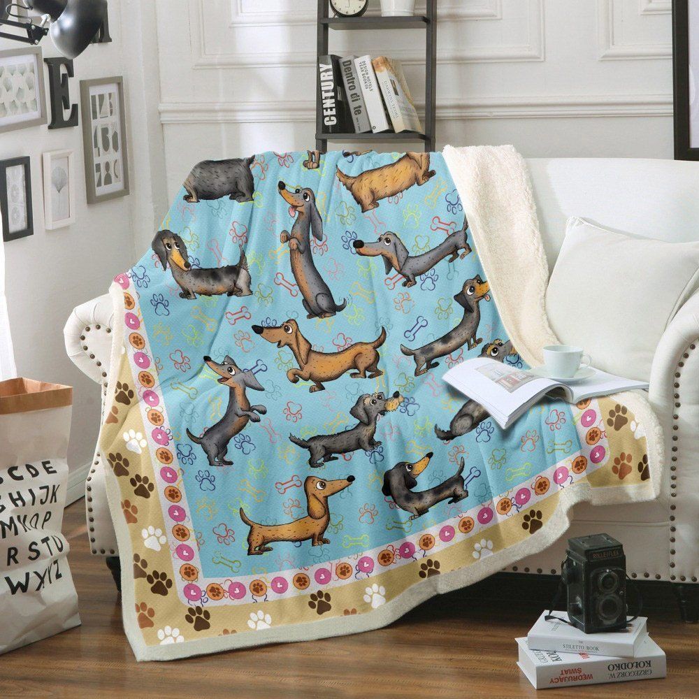 Dachshund 01 Sherpa Fleece Blanket