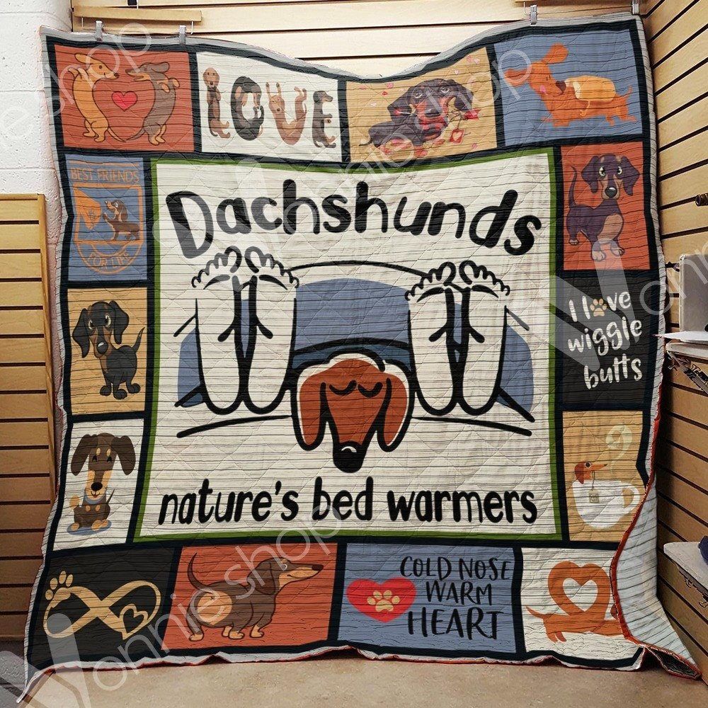 Dachshund CLT1810075H Quilt Blanket