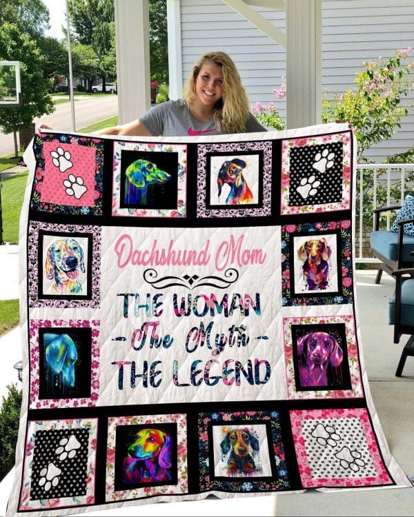 Dachshund Dachshund Mom Quilt Blanket DHC3112953TD