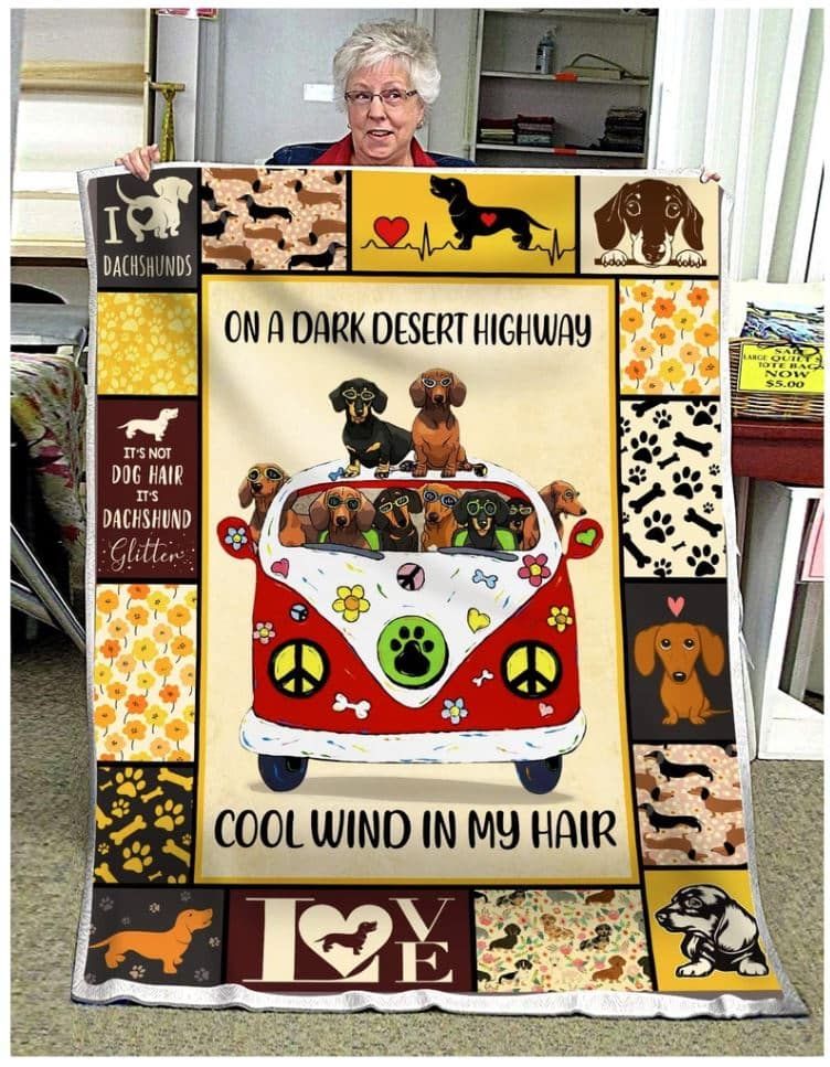 Dachshund Dachshund On Bus Quilt Blanket DHC020120294TD