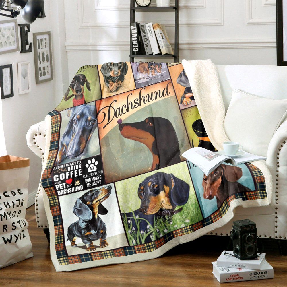Dachshund Dog Sherpa Fleece Blanket