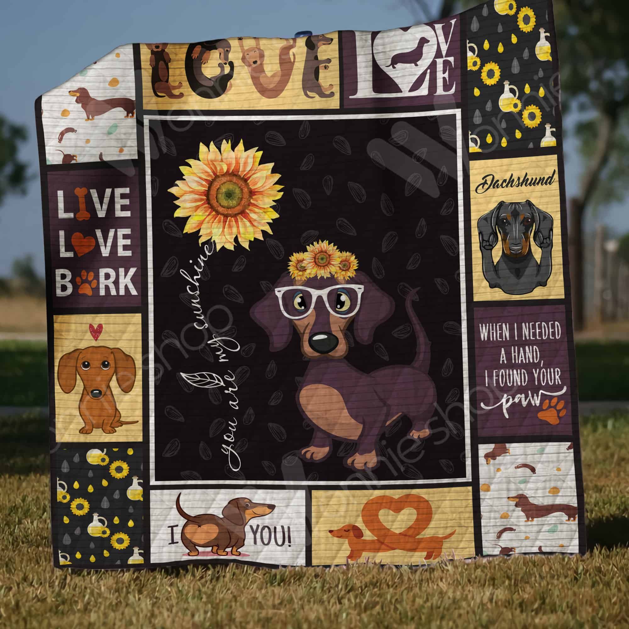 Dachshund Dog Quilt Blanket DHC06021472TD