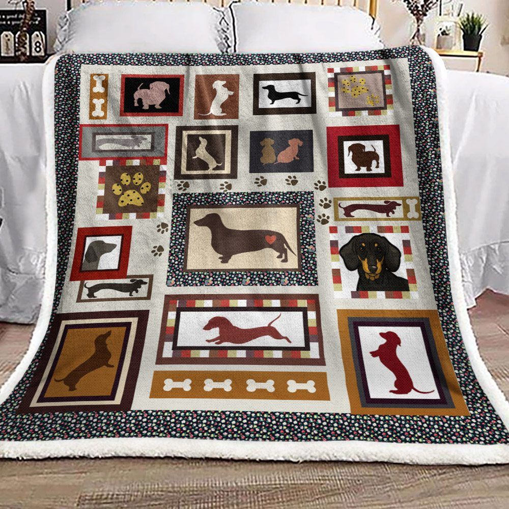 Dachshund Love Sherpa Fleece Blanket