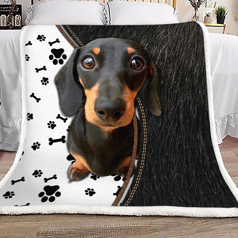 Dachshund Pattern Fleece Blanket