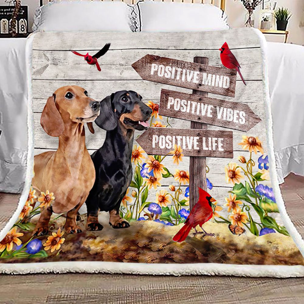 Dachshund Positive Mind Vibes Life Fleece Blanket