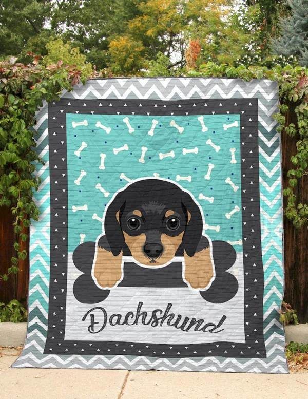 Dachshund Quilt Blanket DHC3101124LT