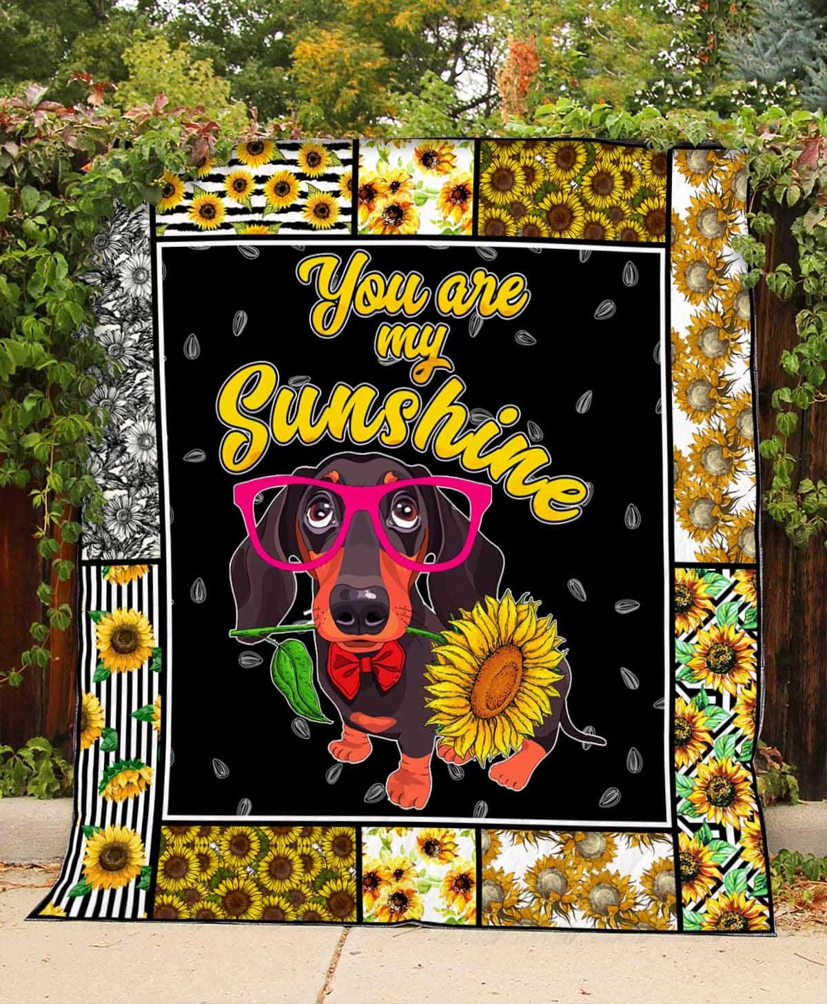 Dachsund Dachshund Sunshine Quilt Blanket DHC020120715TD