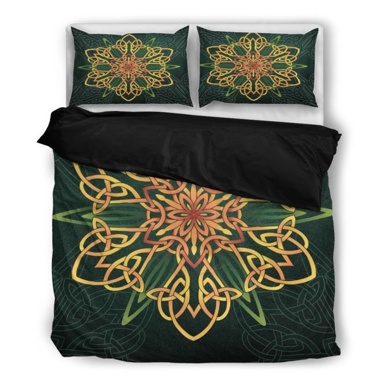 Daffodil Celtic Leaf Bedding Set