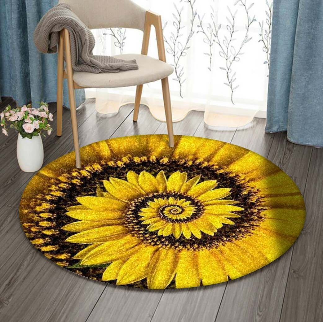 Daisy Round Carpet