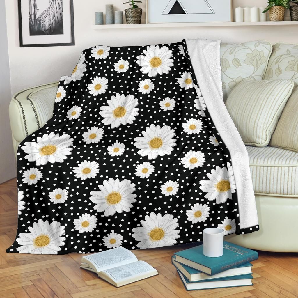 Daisy Pattern Print Design Polka Dot Black Fleece Blanket