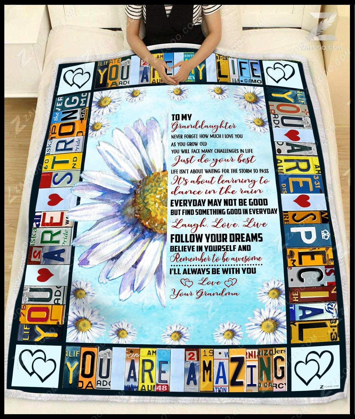 Daisy To My Granddaughter You Are My Life Love Grandma Sherpa Fleece Blanket