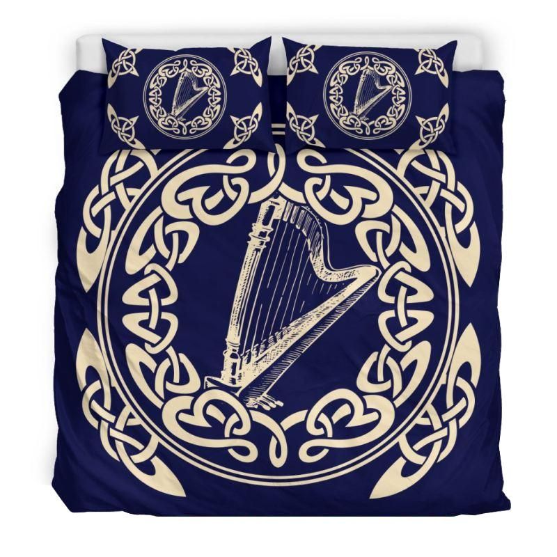 Dark Blue And White Celtic Design Shamrock St. Patrick’s Day Bedding Set