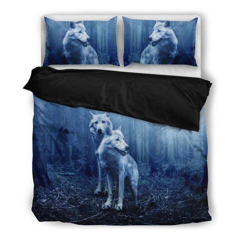 Dark Forest Wolfs Bedding Set