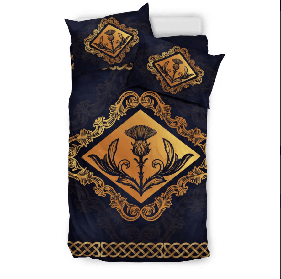 Dark Gold Thistle And Celtic   Scotland Bedding Set