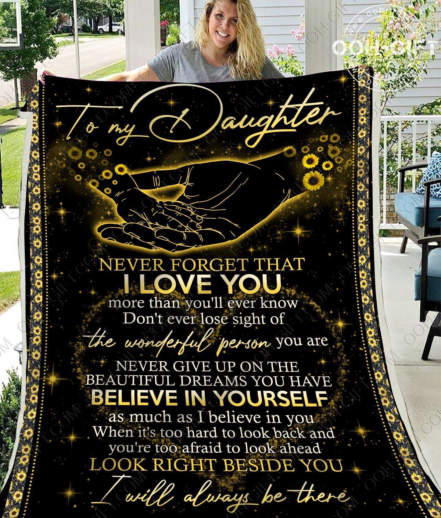 Daughter Look Right Beside You Sherpa Fleece Blanket