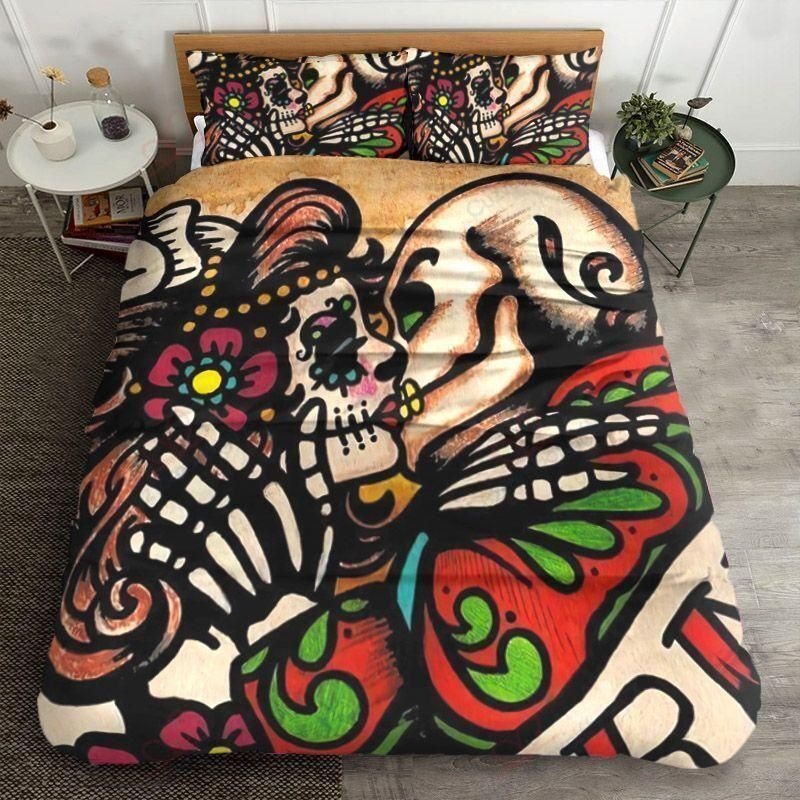 Day Of The Dead Kissing Skull Bedding Set